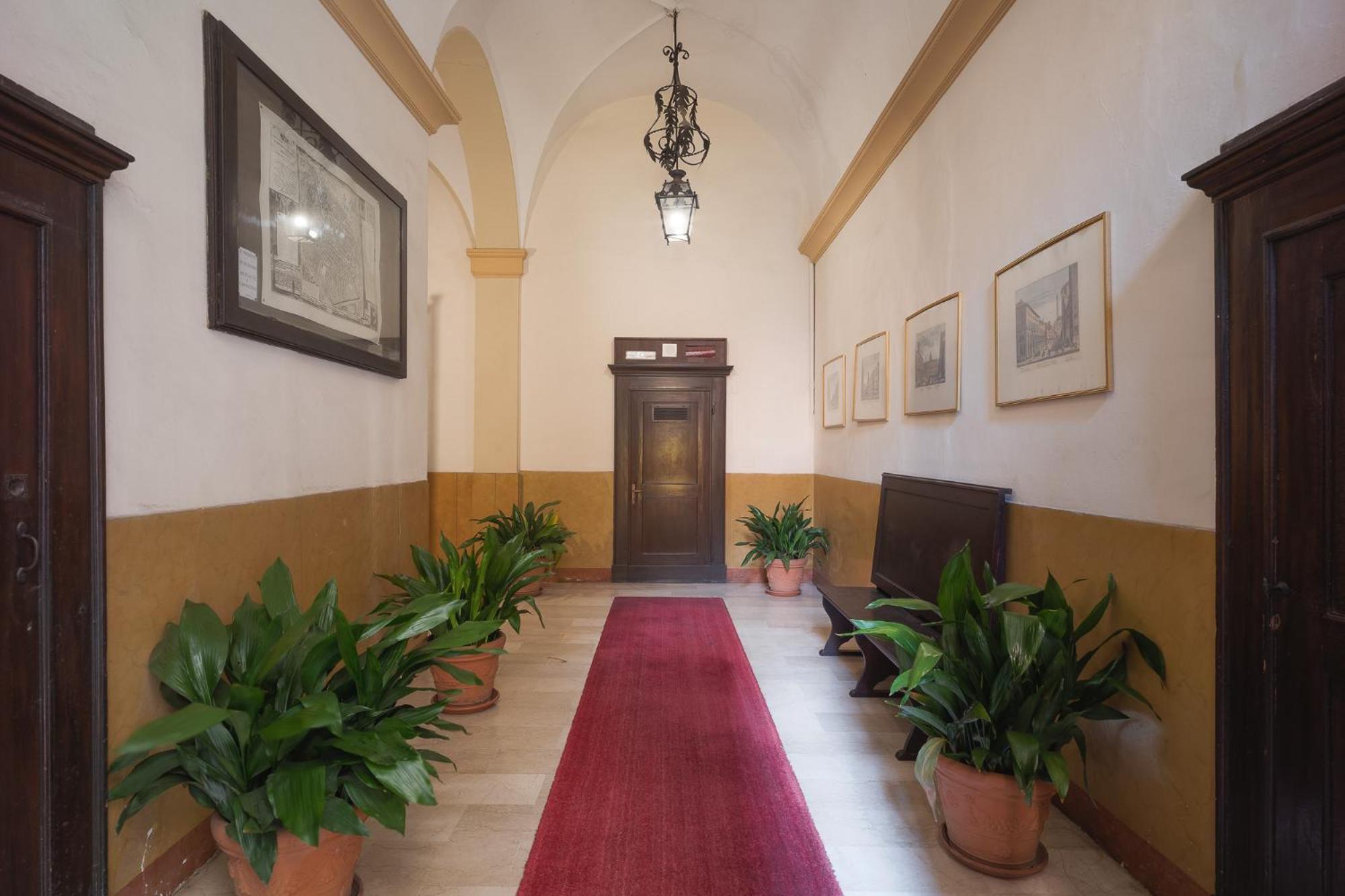 Lussuoso Appartamento Nel Cuore Del Centro Storico Bologna Bagian luar foto